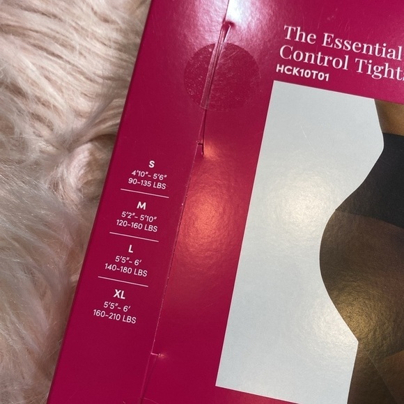 NWT Commando The Essential Sheer Medium Nude Control Tights - Picture 6 of 9